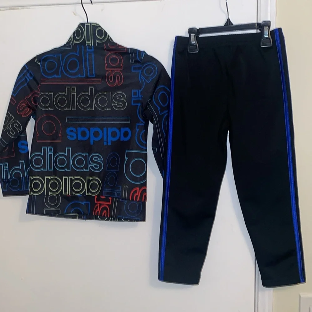Adidas 2 pc jogger